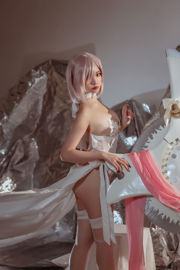 [Welfare COS] Popular Coser Nisa - fate Matthew Wedding Dress