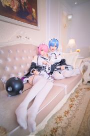 [Beauty Coser] Ono hermana con "Ram Rem (Ram, Rem)"